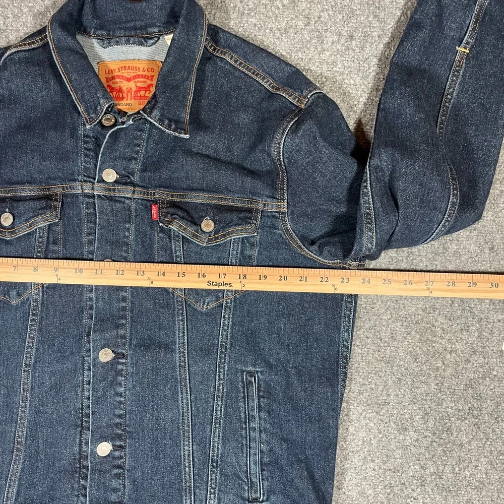 Levi's Denim Jacket Mens Large Dark Wash Blue Standard Trucker 72334-0762 - Picture 3 of 9